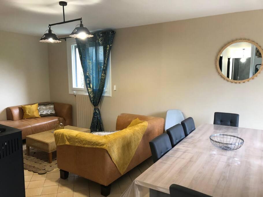 Maison Individuelle Laveissière Extérieur photo
